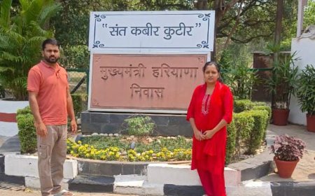 पहले से कार्यरत शिक्षकों को मिले अधिकार’, सीएम को सौंपा गया ज्ञापन