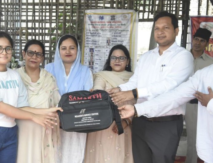 पारंपरिक बुनाई और हथकरघा कौशल से बढ़ेंगे रोजगार के अवसर: उपायुक्त सचिन गुप्ता